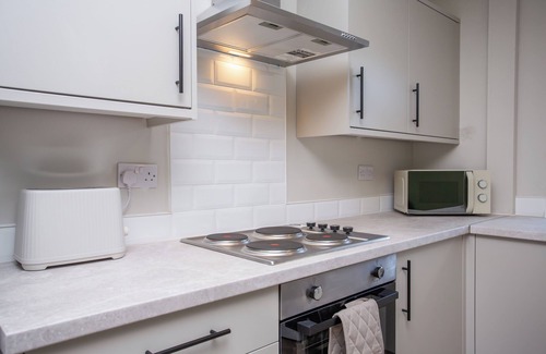 Chester-le-Street House | The Wynd | Vacant Nests| Spacious 3BR | Parking