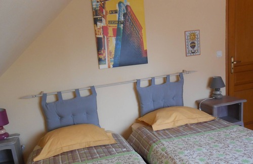 Aubigny House | The "Yellow" room for two people