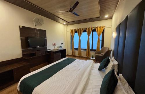 Dalhousie Hotel | The Zen Villa