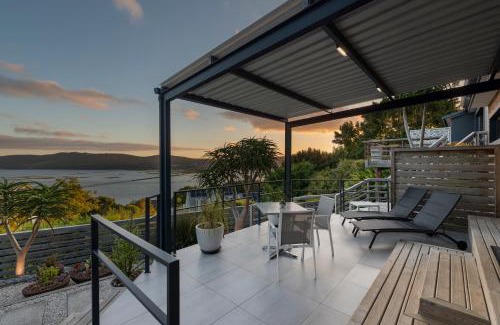 Paradise House | THEBLOEM Guest Suites by Knysna Paradise Collection