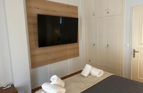 Panaitolion Apartment | THEODORA SUITE Boutique Comfort with Free Secure Parking