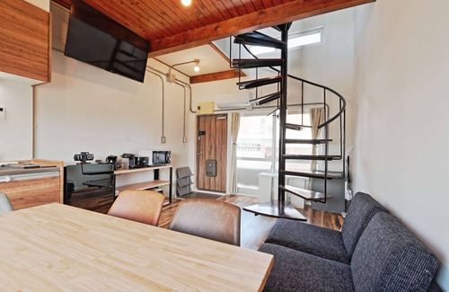 Sendagaya Apartment | There are 1 bed room with 2 double beds