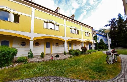 Mosonmagyarovar Apartment | Thermal Garden