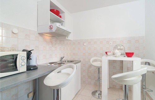 Kamen Apartment | These simply and nicely furnished apartments are located on the outskirts of Split.