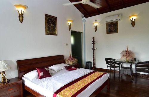 Ingiriya Hotel | Thevni Holiday Resort