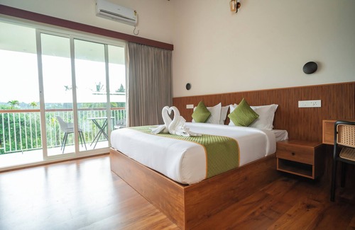 Sulthan Bathery Hotel | Theyila Wayanad