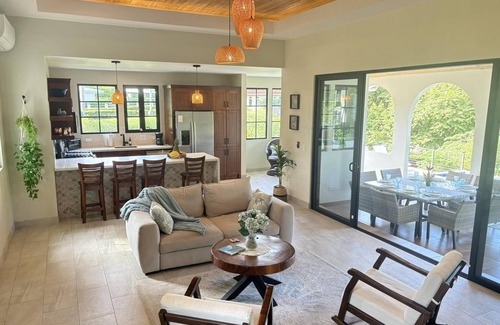 Brasilito House | This beautiful home with private pool and proximity to the best beaches.