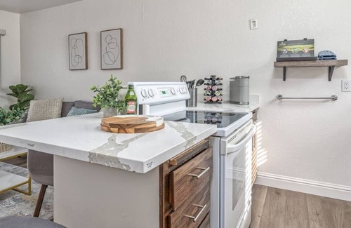 Livermore House | This house is a 1 bedroom(s), 1 bathrooms, located in Livermore, CA.