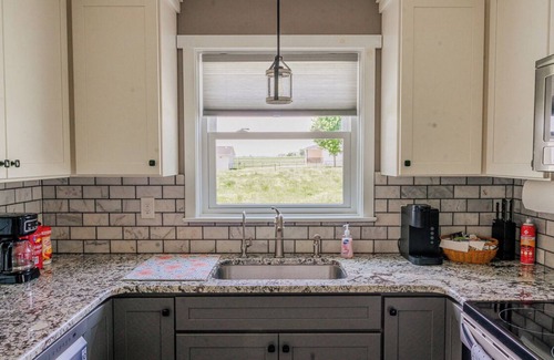 Suplee House | This house is a 4 bedroom(s), 2.5 bathrooms, located in Honey Brook, PA.