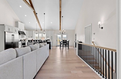 Lancaster House | This house is a 4 bedroom(s), 3 bathrooms, located in Lancaster, KY.