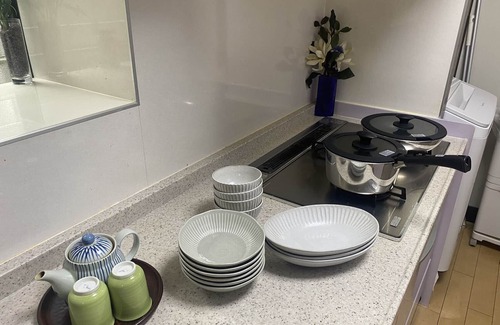 Kohoku Ward House | This is a home-style house that can accommodate up to 4 people comfortably. Conveniently located 2 minutes from transportation. If you are planning to visit Tokyo or Yokohama, please use this service.