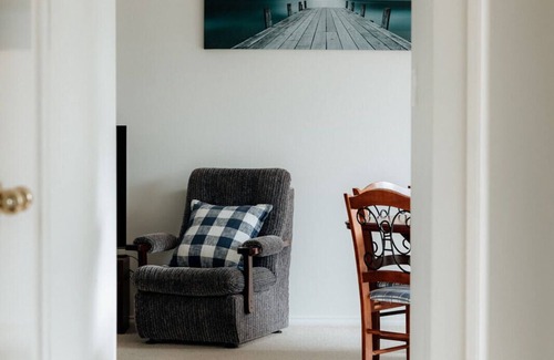 Middleton Beach Villa | This snug 3 bedroom villa is all you need to call home whilst visiting Albany