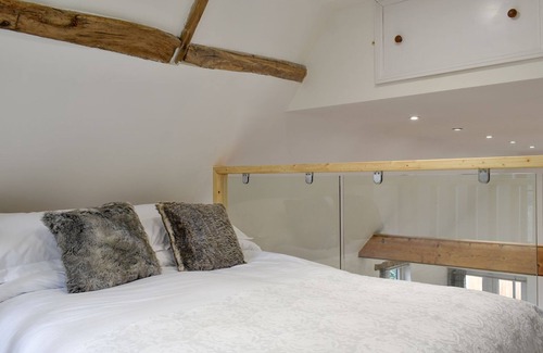 Beccles Cottage | This wonderful barn conversion makes the perfect base for a romantic escape to Suffolk.