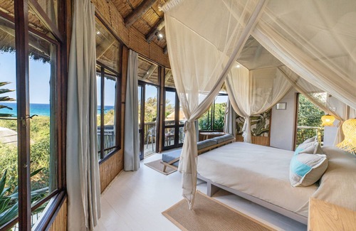 Mabibi House | Thonga Beach Lodge