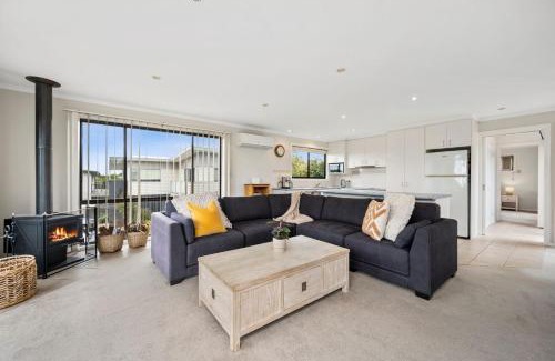 Surf Coast House | Three Beaches