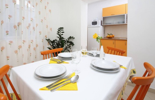 Podgora Apartment | Three bedroom apartment with terrace Podgora, Makarska (A-4332-a)