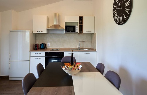 Ljubac Apartment | Three bedroom apartment with terrace and sea view Ljubač, Zadar (A-14148-a)