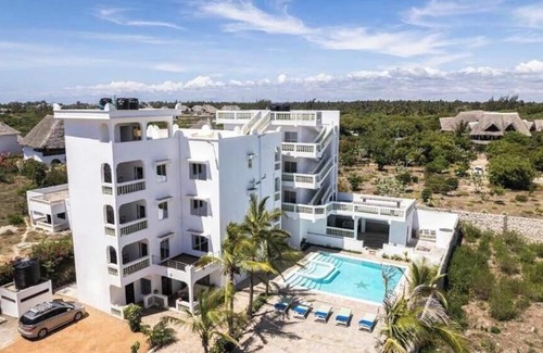 Watamu Apartment | Three-Bedroom Deluxe Apartment