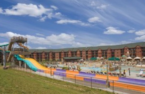 Lake Delton Condo | Three Bedroom Deluxe Luxury Condo, Glacier Canyon (2091903)