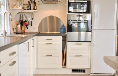 Vedelshave House | Three-Bedroom Holiday Home in Asperup