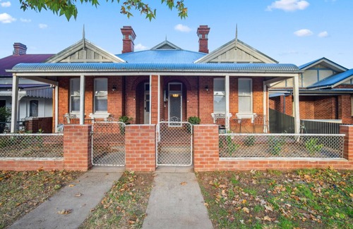 Wagga Wagga House | Three bedroom house in Australia, Wagga Wagga
