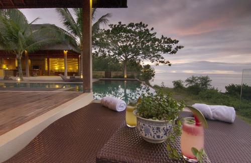 Senggigi Villa | Three Bedroom Pool Villa- Mora Royal Villa