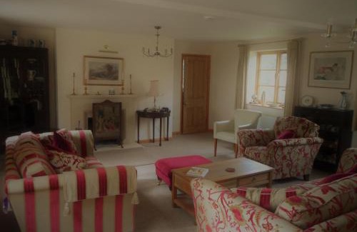 Weston Upon Avon Bed & Breakfast | Three Ways Farmhouse B&B