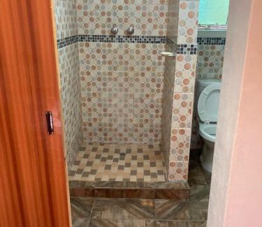 Tzaneen House | Thullyteams guesthouse