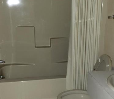 St Ignace Hotel | Thunderbird Motor Inn