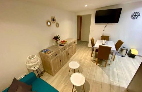 Les Avirons House | Ti case fleur letchi - cadre calme et agréable, 15 min des plages