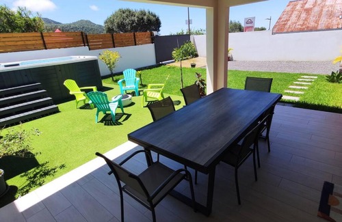 Saint-Louis House | Ti Kaz Family