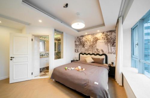 Dapuqiao Apartment | Tianzifang Sun Moonlight Fine Decoration Large Two-Bedroom