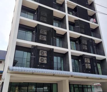 Chom Phon Apartment | Tiara Place