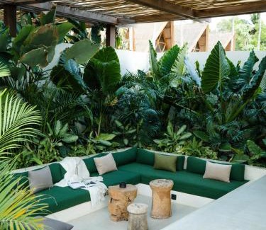 Kuta Hotel | Tias Villas