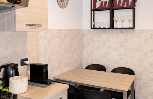 Universita Apartment | Tiburtina Apartment