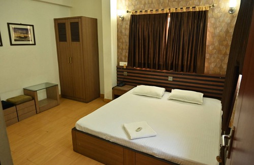 Kolkata Hotel | Tiger Inn
