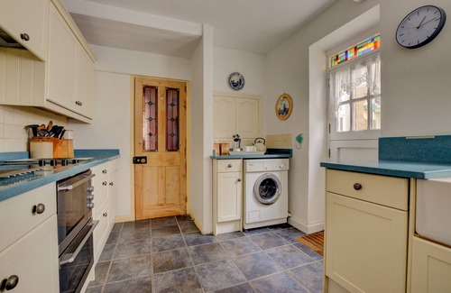 Porthleven House | Tigh-na-Mara - Two Bedroom House, Sleeps 4