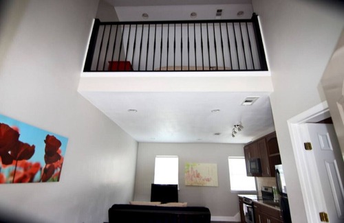 New Braunfels Apartment | Tiki Loft #2 | Guadalupe | River Road | Sleeps 4