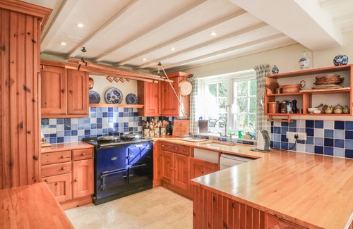 Newton Ferrers House | TIMBERS, family friendly, with open fire in Newton Ferrers