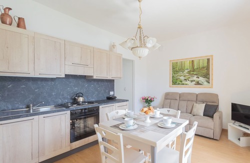 Azzano Apartment | Tina's Window on Lake Como