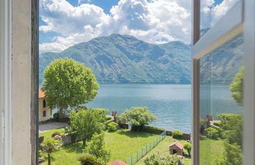 Azzano Apartment | Tina's Window on Lake Como