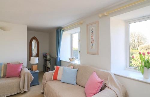 Bigbury House | Tinkers Cottage