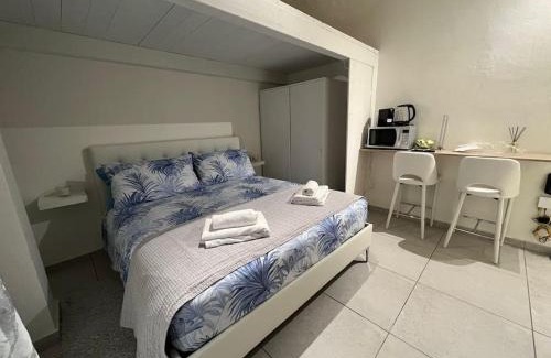 Como Apartment | Tiny & Cosy Studio Flat in Como