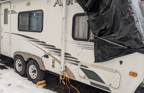 Jamestown House | Tiny Cozy Coastal Camper