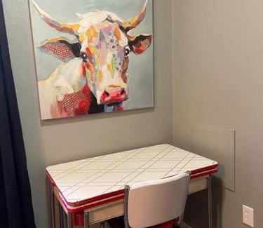 Albany House | Tiny farm home on 225 acres, 28 miles from Durant, Pet friendly