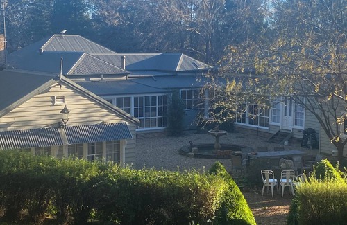 Burradoo Cottage | Tiny Garden Cabin