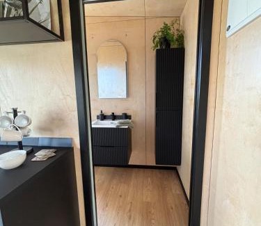 Lowburn House | Tiny home with mountain and orchard views