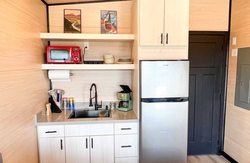 Leigh Creek Estates Apartment | Tiny Home with Spectacular Teton View