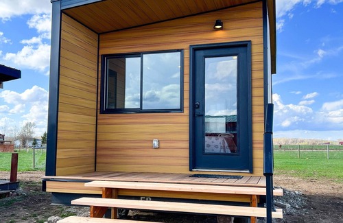 Leigh Creek Estates Apartment | Tiny Home with Spectacular Teton View