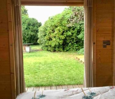 Courcelles Ski Chalet | Tiny House Close to Brussels South Charleroi Airport